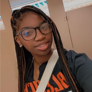 Meet your Posher, Janiyah